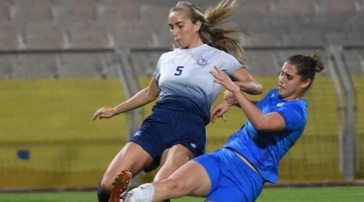 שי פרל (אוקסנה דניסוב) שי פרל