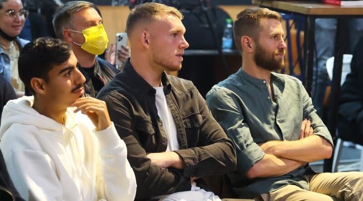 שרן ייני, דניאל פרץ ומתן חוזז