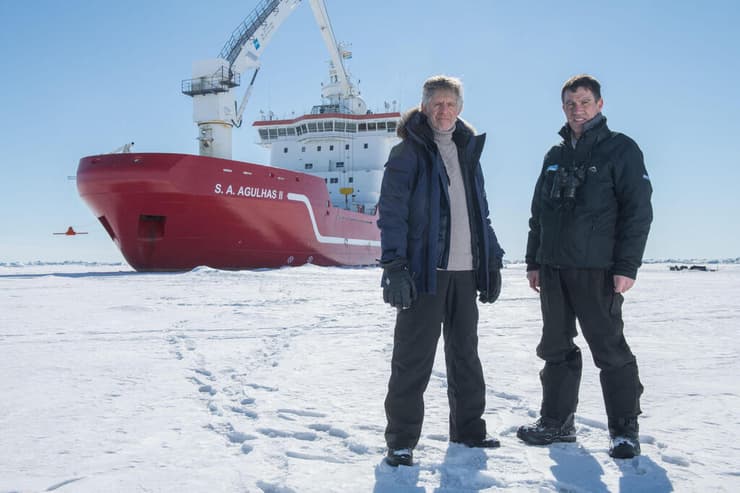 ראשי צוות החיפושים באנטארקטיקה