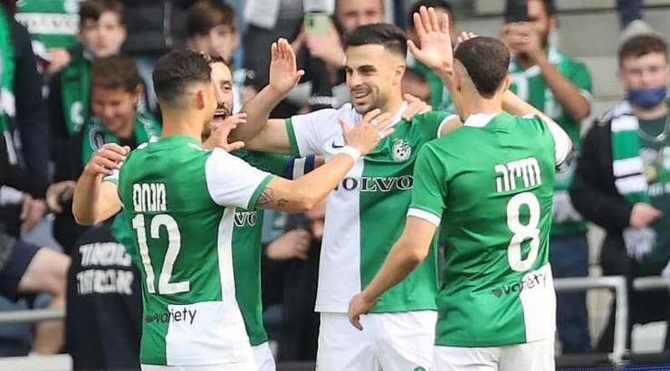 מכבי חיפה חוגגת