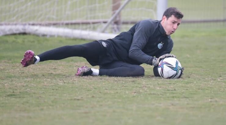 ג'וש כהן (עמרי שטיין) ג'וש כהן
