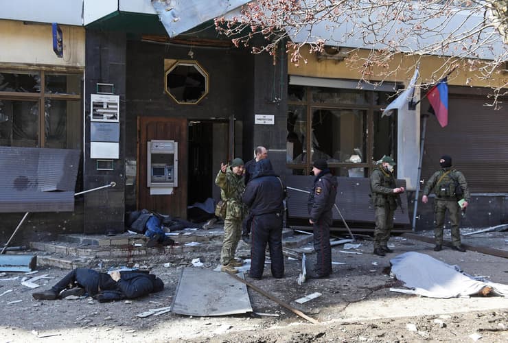 אוקראינה דונייצק הרוגים ב הפצצה אוקראינית לדברי המורדים מלחמה רוסיה