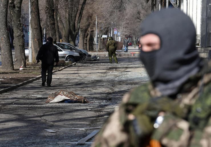 אוקראינה דונייצק הרוגים ב הפצצה אוקראינית לדברי המורדים מלחמה רוסיה