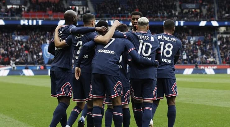 בדרך לישראל. שחקני פ.ס.ז'