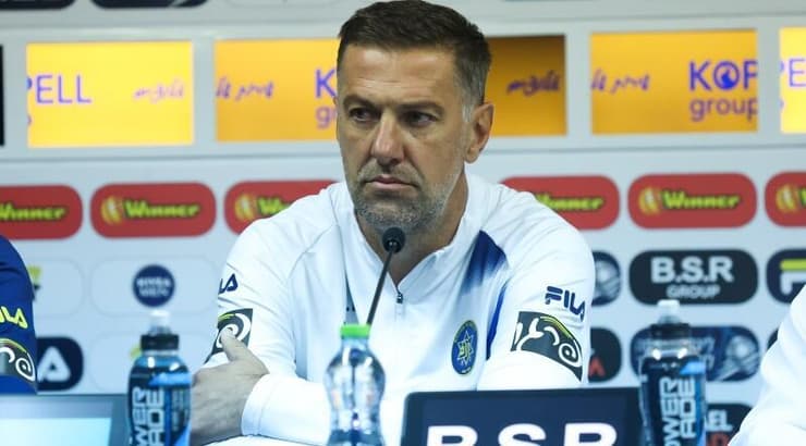 מלאדן קרסטאיץ'