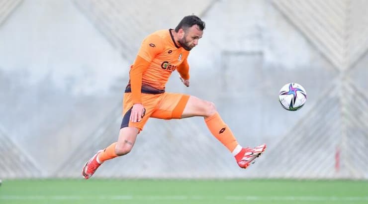 לבאן קוטליה