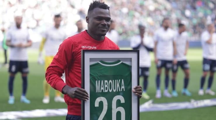 מבוקה בטקס שערכה לו חיפה (עמרי שטיין) מבוקה בטקס שערכה לו חיפה