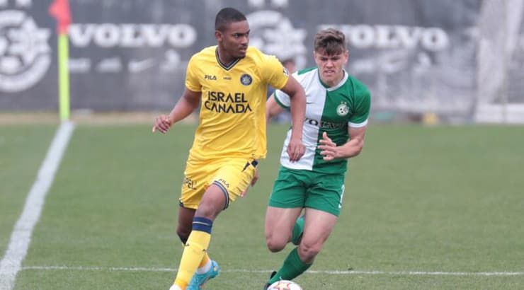 עילי פיינגולד מול קרלוס ריברה (עמרי שטיין) עילי פיינגולד מול קרלוס ריברה