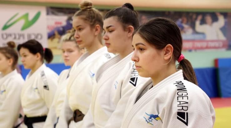 הספורטאיות האוקראיניות (לילך וויס-רוזנברג) הספורטאיות האוקראיניות