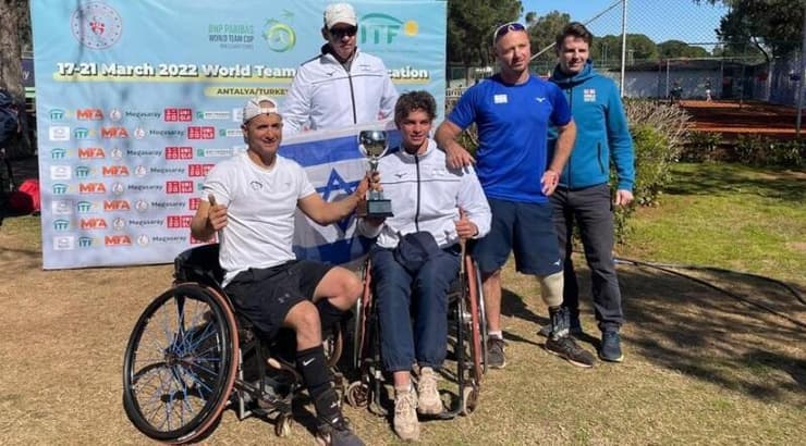 אדם ברדיצבסקי, גיא ששון, סרגי ליזוב ועופר סלע (יורם קיכל) אדם ברדיצבסקי, גיא ששון, סרגי ליזוב ועופר סלע