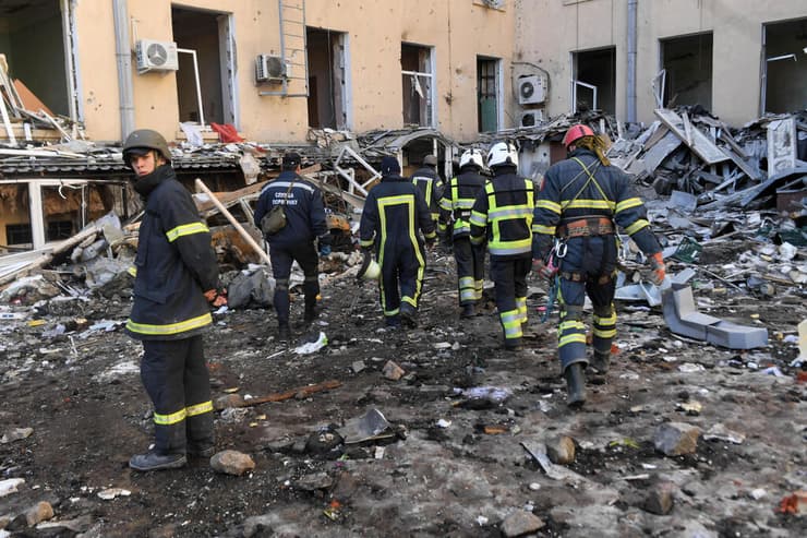 הרס נזק הריסות הפצצות הפגזות פצצה משבר מלחמה רוסיה אוקראינה 