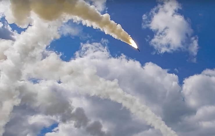 שיגור טילים רוסיים מחצי האי קרים