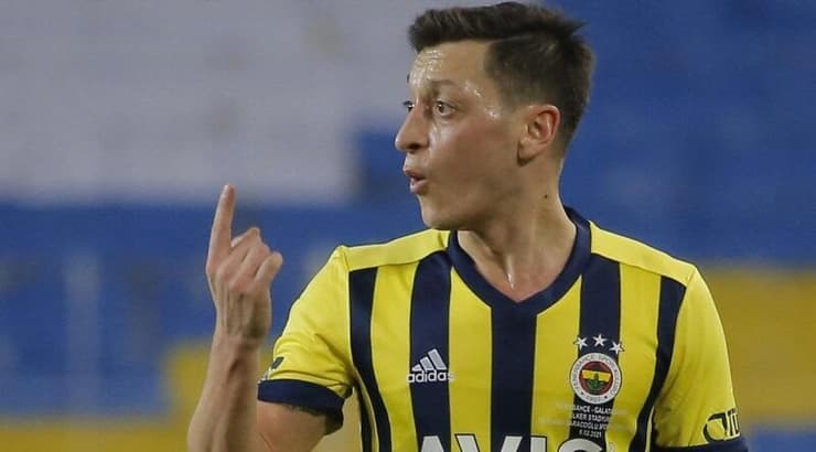 מסוט אוזיל (רויטרס) מסוט אוזיל