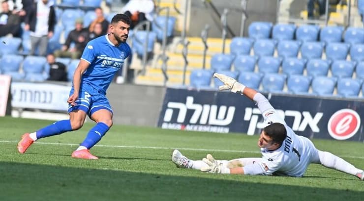 רועי זיקרי כובש (ראובן שוורץ) רועי זיקרי כובש