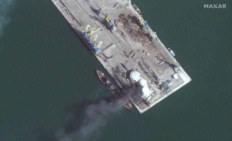 תמונת לווין של הספינה הרוסית שהצבא הרוסי תקף 