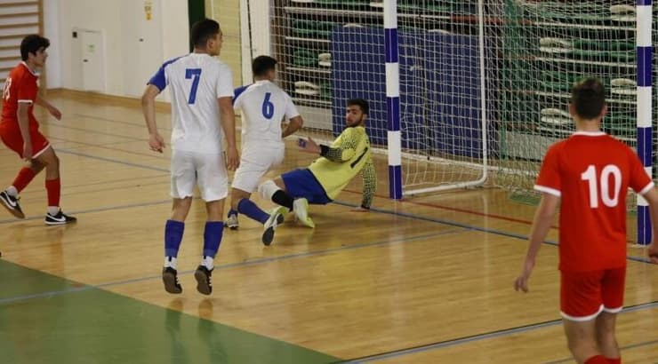 אליפות בתי הספר בכדורגל אולמות (צילום: ארז עוזיר) אליפות בתי הספר בכדורגל אולמות