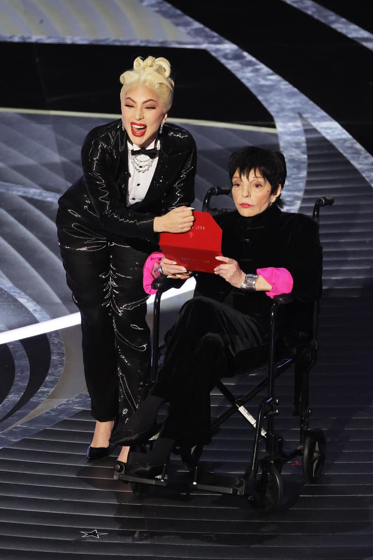 לייזה מינלי וליידי גאגא בטקס האוסקר, 2022