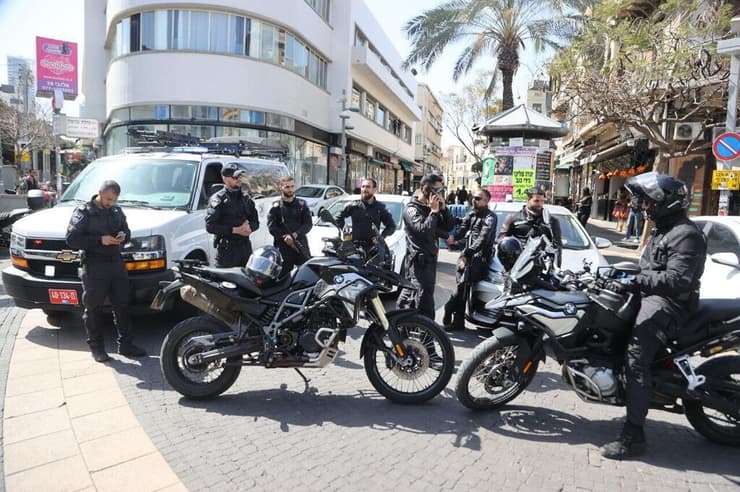 היערכות מוגברת של המשטרה בתל אביב בעקבות הפיגוע בחדרה
