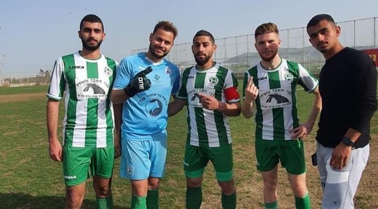 עבאס, זועבי, דחלה, מנאע, שחאדה (באדיבות צעירי כפר כנא) עבאס, זועבי, דחלה, מנאע, שחאדה