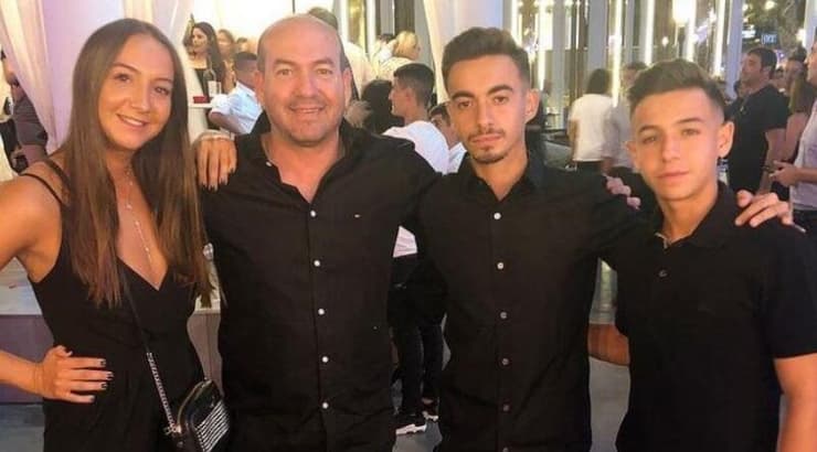 אייל ברקוביץ' עם ילדיו