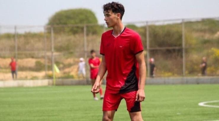 ירין גולן שחקן הפועל חדרה (מערכת ONE) (באדיבות שלומי גבאי) ירין גולן שחקן הפועל חדרה (מערכת ONE)