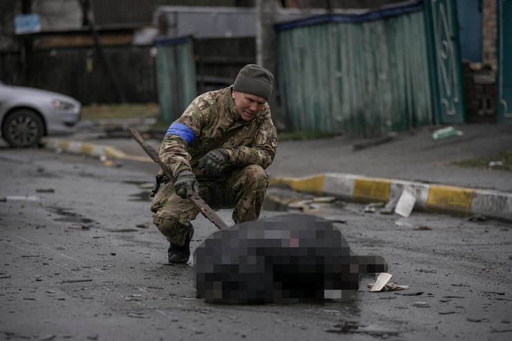 גופות ברחוב בבוצ'ה אוקראינה