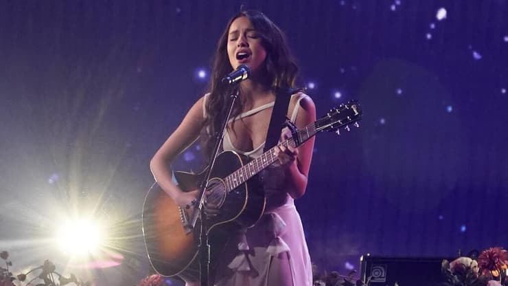 אוליביה רודריגו בטקס פרסי הגראמי