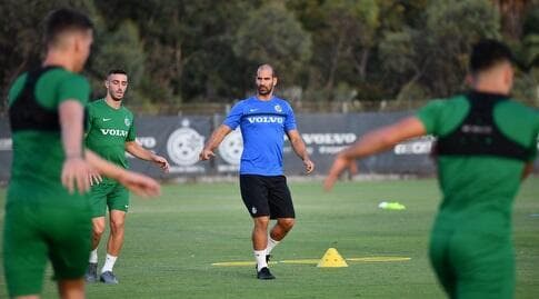 גל אלברמן. בקשר טוב עם רודריגס (חגי מיכאלי) גל אלברמן. בקשר טוב עם רודריגס
