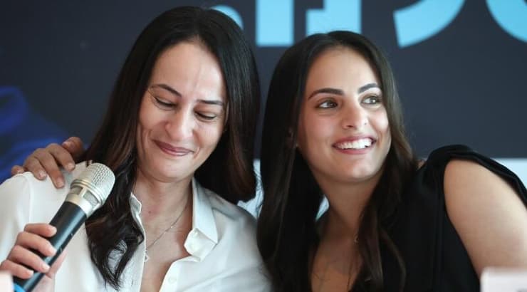 לינוי אשרם ואיילת זוסמן