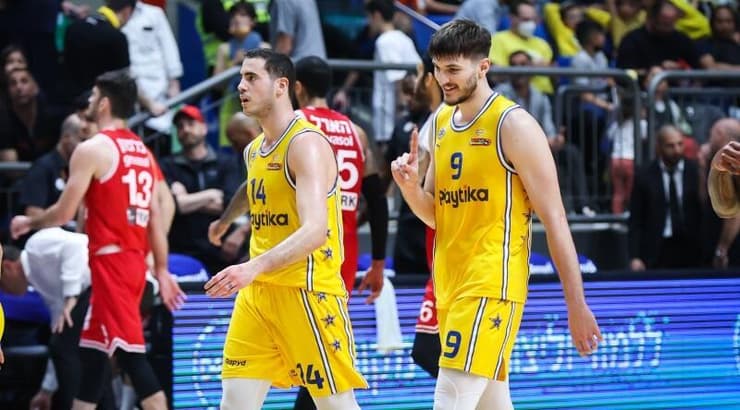 רומן סורקין חוגג