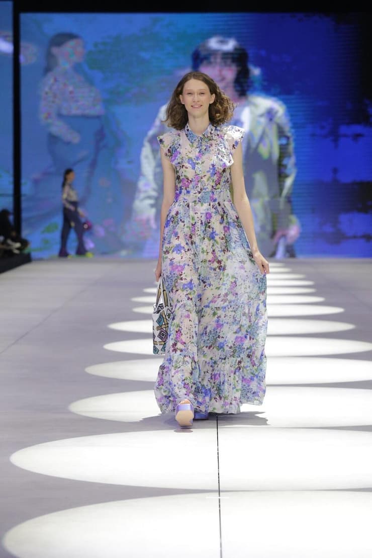 התצוגה של טובה'לה ונעמה חסין בשבוע האופנה קורנית תל אביב 2022