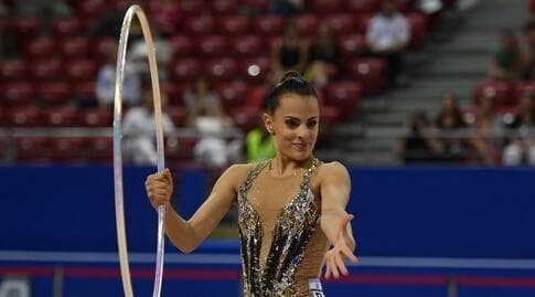 לינוי אשרם בתרגיל החישוק