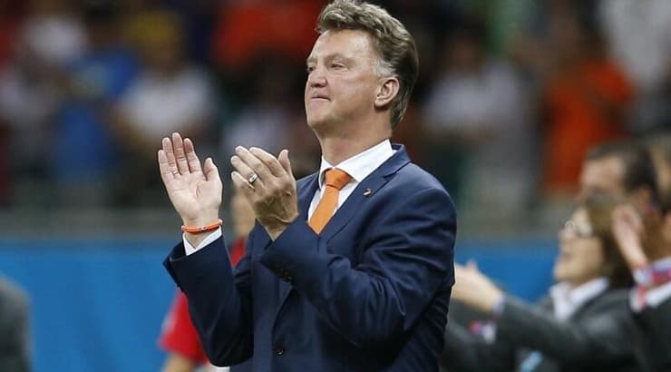 זמן שאול על הקווים. ואן חאל