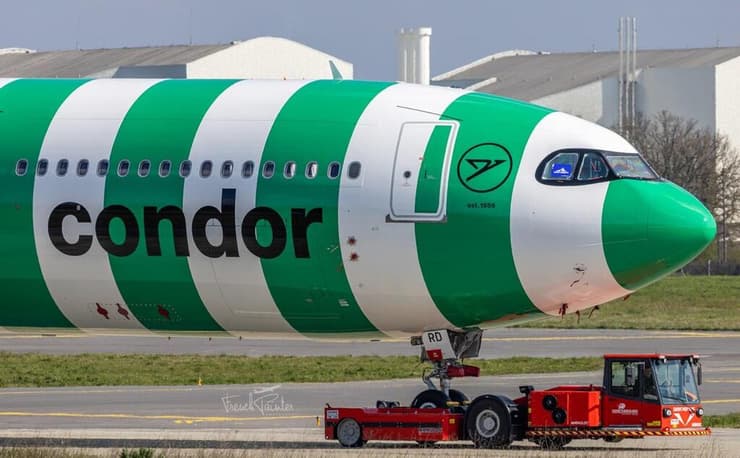 איירבוס A330neo של חברת קונדור איירליינס