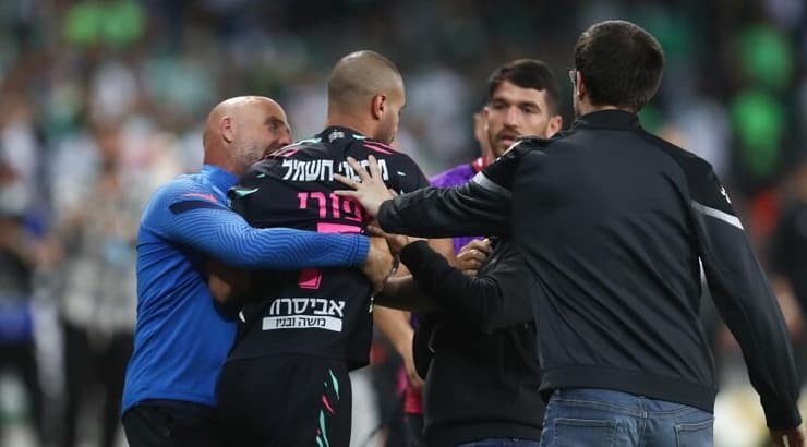 רמזי ספורי זועם