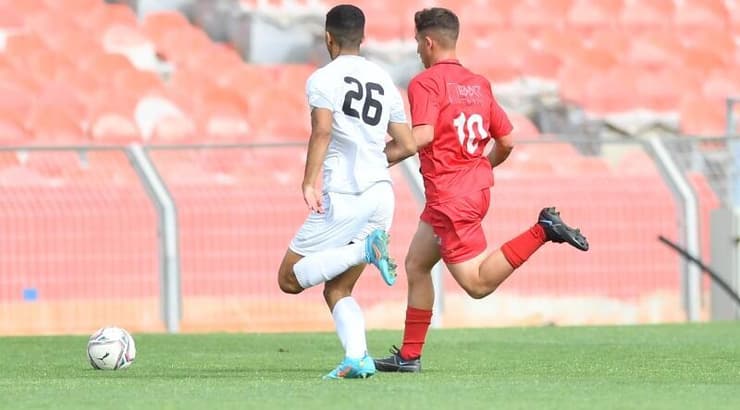 עומר קרצו מול איתי עגייב