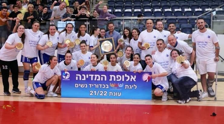 מכבי ראשון לציון וצלחת האליפות (הדר ואן קולא, איגוד הכדוריד) מכבי ראשון לציון וצלחת האליפות