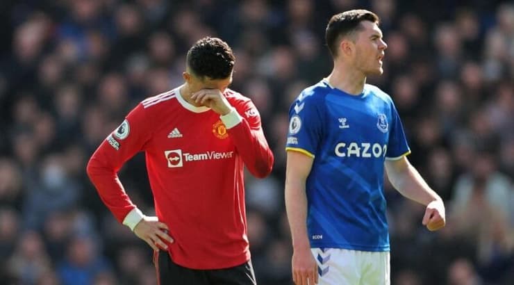 כריסטיאנו רונאלדו במשחק מול אברטון (רויטרס) כריסטיאנו רונאלדו במשחק מול אברטון