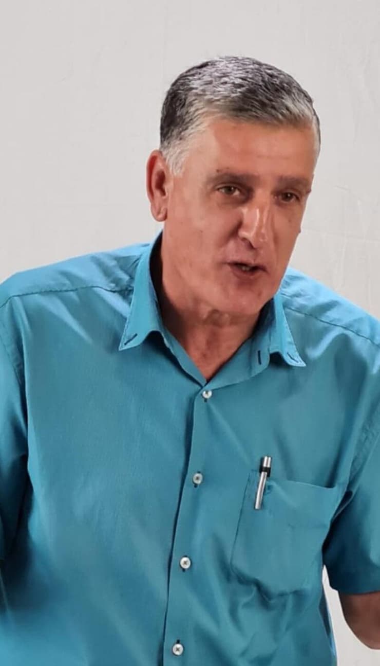 נרגש. ג׳מיל בסול, ראש מועצת ריינה (מערכת ONE) נרגש. ג׳מיל בסול, ראש מועצת ריינה