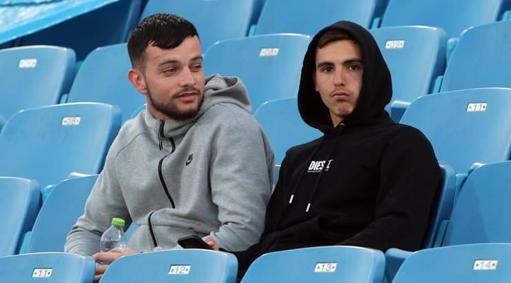 אוסקר גלוך ביציע (לילך וויס-רוזנברג) אוסקר גלוך ביציע