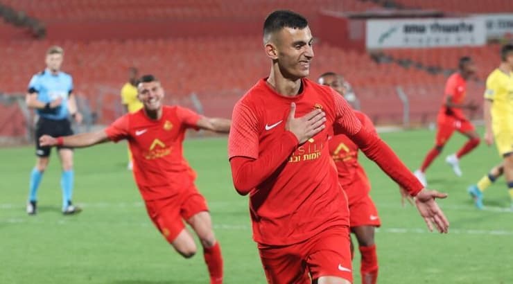 אדיר לוי חוגג (לילך וויס-רוזנברג) אדיר לוי חוגג