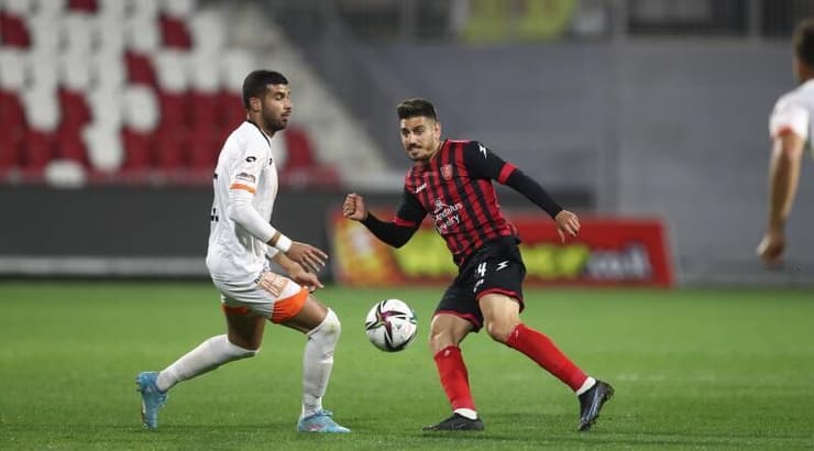 עידן שמש עם הכדור (רדאד ג'בארה) עידן שמש עם הכדור