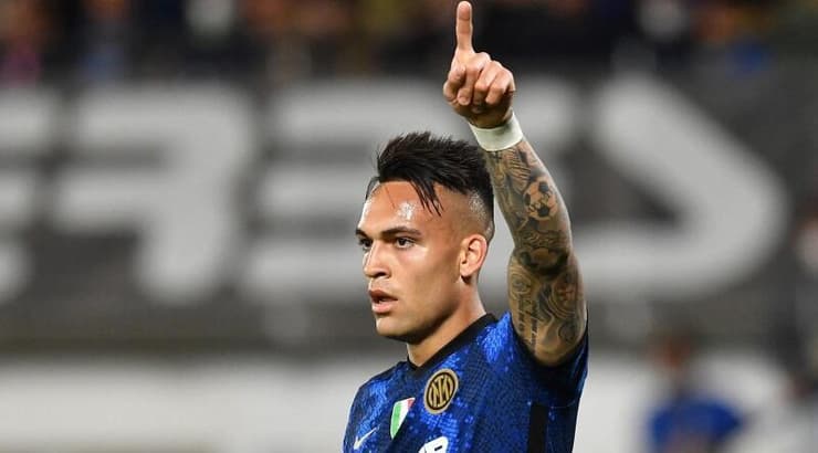 לאוטרו מרטינס חוגג (רויטרס) לאוטרו מרטינס חוגג