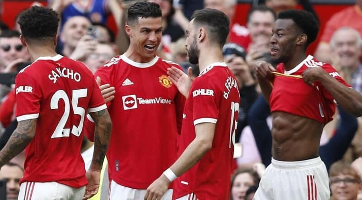 כריסטיאנו רונאלדו חוגג (רויטרס) כריסטיאנו רונאלדו חוגג