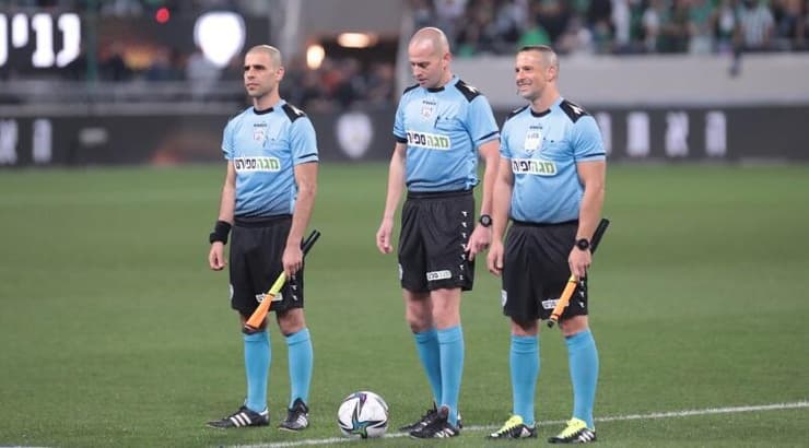 עידן לייבה וצוות השיפוט