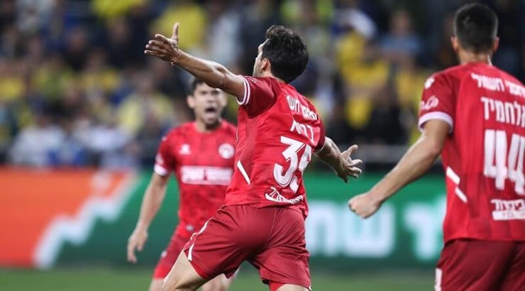 מריאנו בריירו חוגג