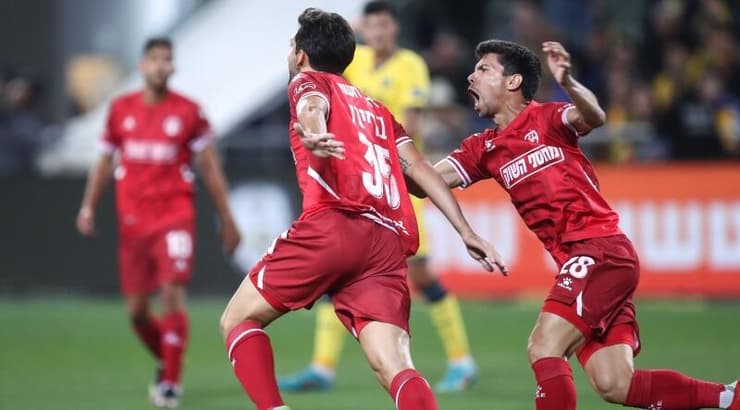 מריאנו בריירו חוגג