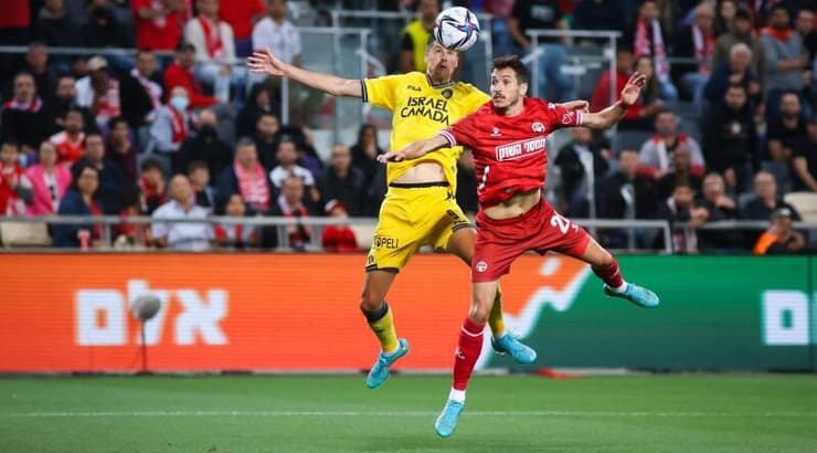 הלדר לופס וסטיפה פריצה (איציק בלניצקי) הלדר לופס וסטיפה פריצה