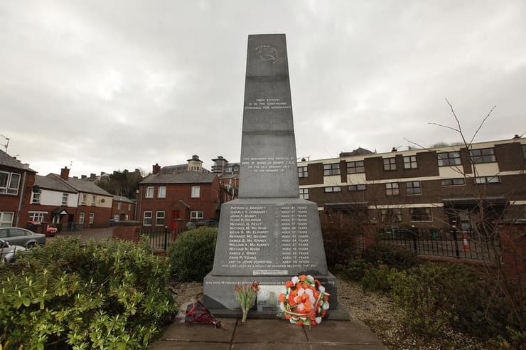 אנדרטה שהוקמה בדרי כזכר להרוגי המלחמה