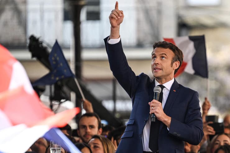 נשיא צרפת עמנואל מקרון קמפיין בחירות ב דרום צרפת